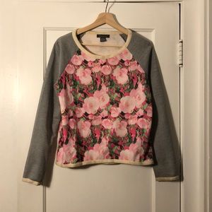 Floral Pullover 🌺